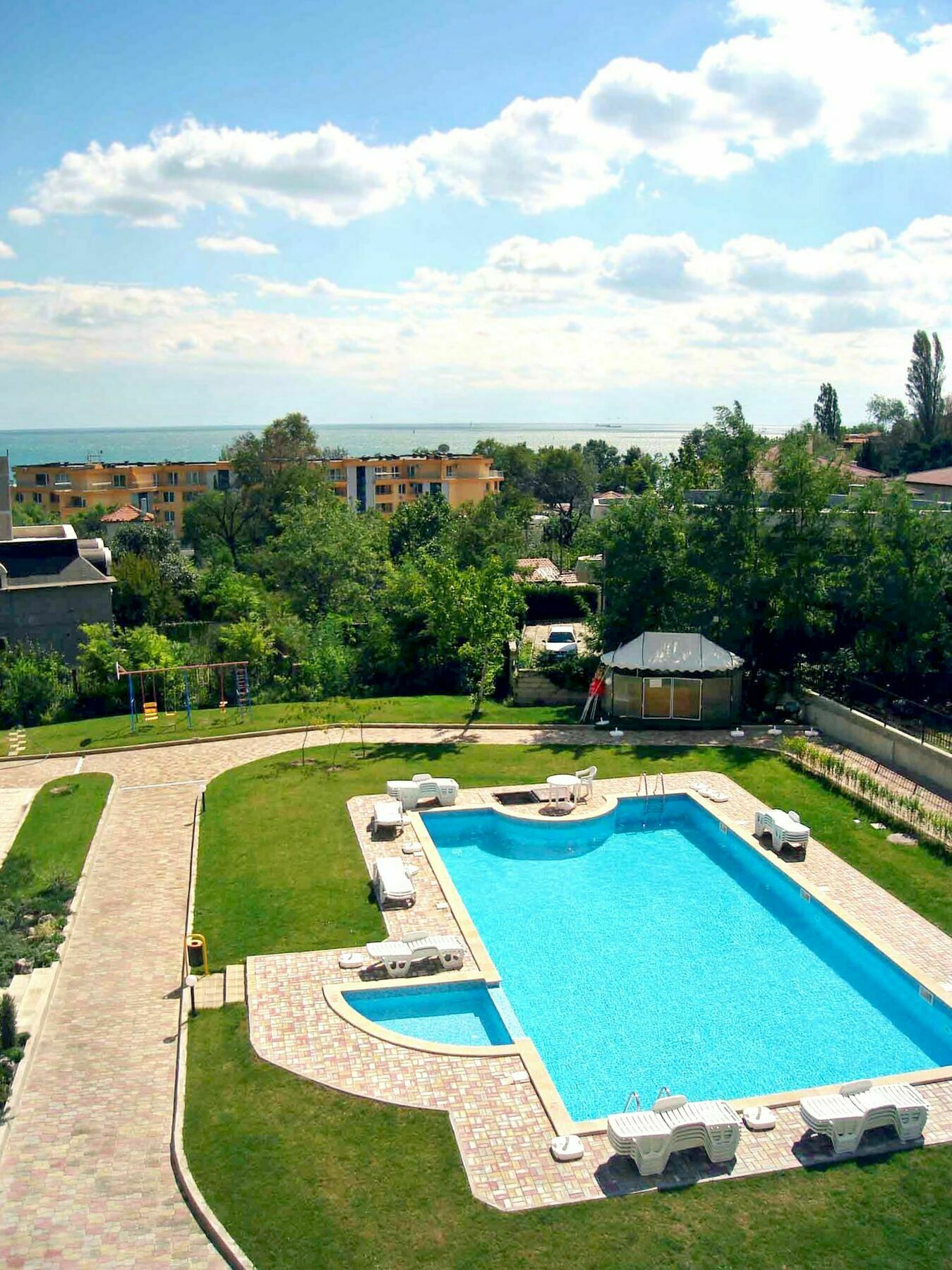 Varna Inn Sea Park Apartments エクステリア 写真